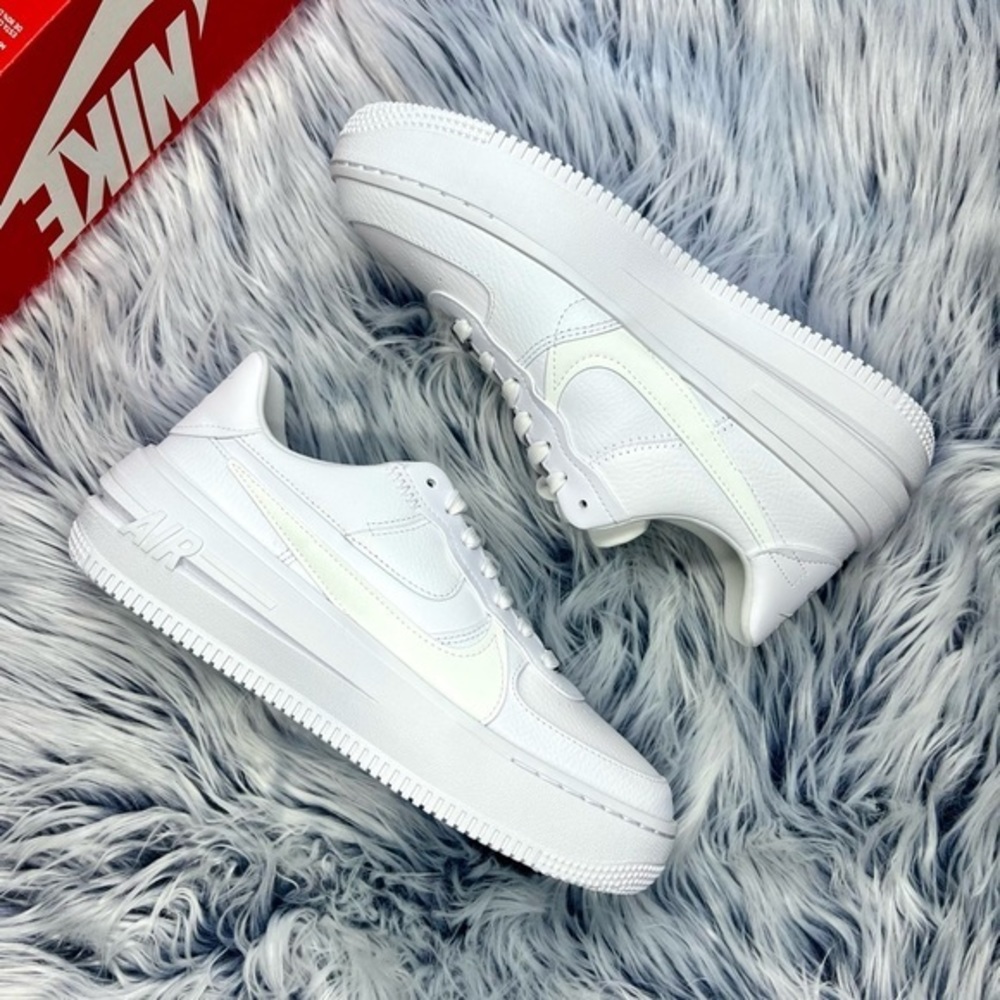 Nike Air Force 1 PLATFORM